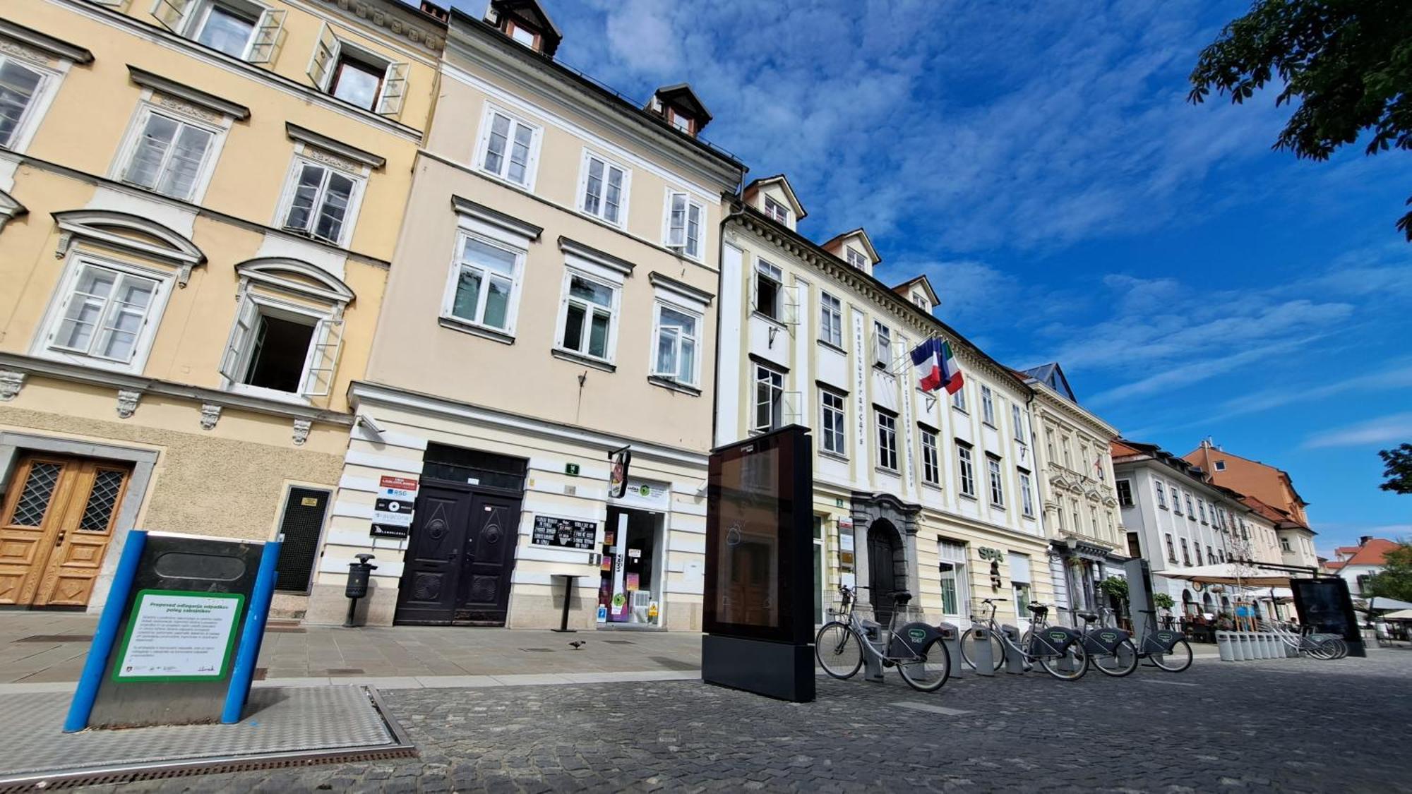 VIKSI hostel Laibach Exterior foto